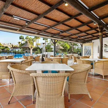 Wyndham Residences Golf Del Sur