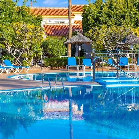 Wyndham Residences Golf Del Sur