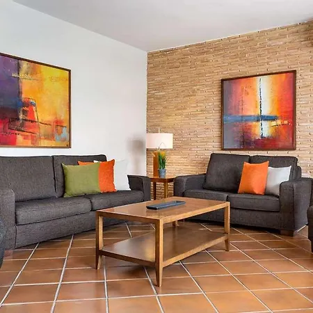 Wyndham Residences Golf Del Sur 3*