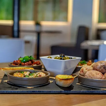 Wyndham Residences Golf Del Sur 4*