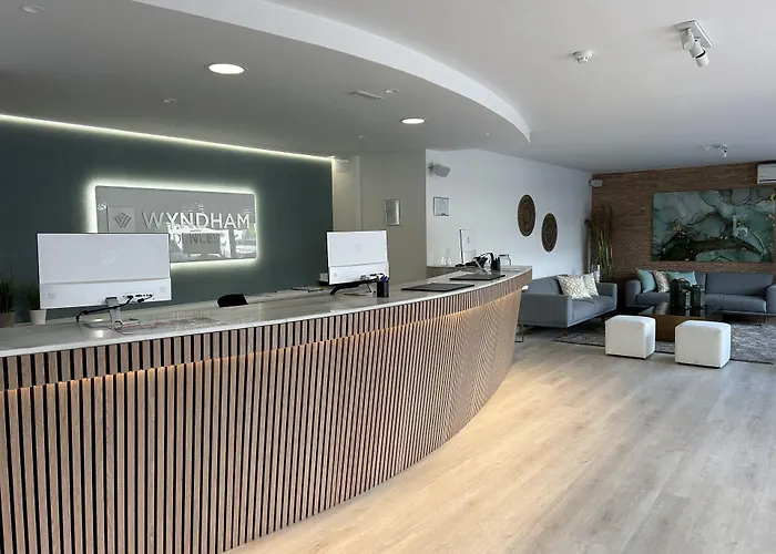 Wyndham Residences Golf Del Sur 4*