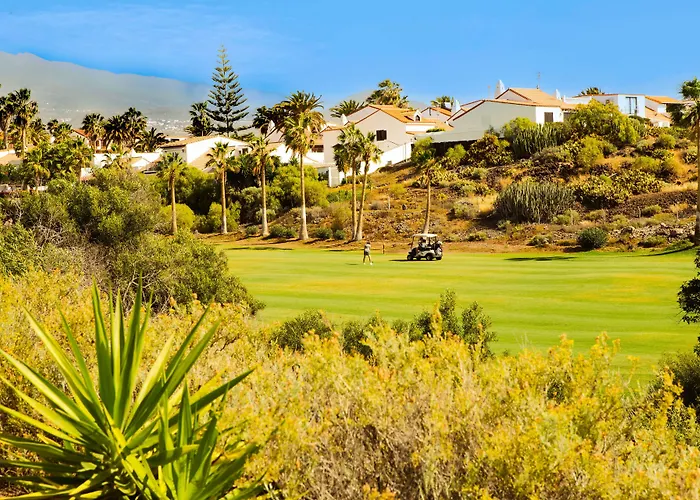 Wyndham Residences Golf Del Sur 4*
