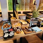 Wyndham Residences Golf Del Sur