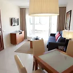 Wyndham Residences Golf Del Sur