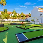 公寓式酒店 Wyndham Residences Golf Del Sur 圣米格尔德阿沃纳