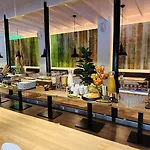 公寓式酒店 Wyndham Residences Golf Del Sur 圣米格尔德阿沃纳