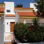 公寓式酒店 Wyndham Residences Golf Del Sur 4*