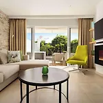 Wyndham Residences Golf Del Sur 圣米格尔德阿沃纳