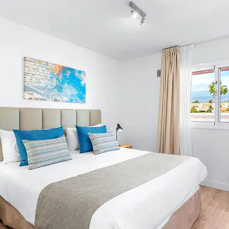Wyndham Residences Golf Del Sur 4*