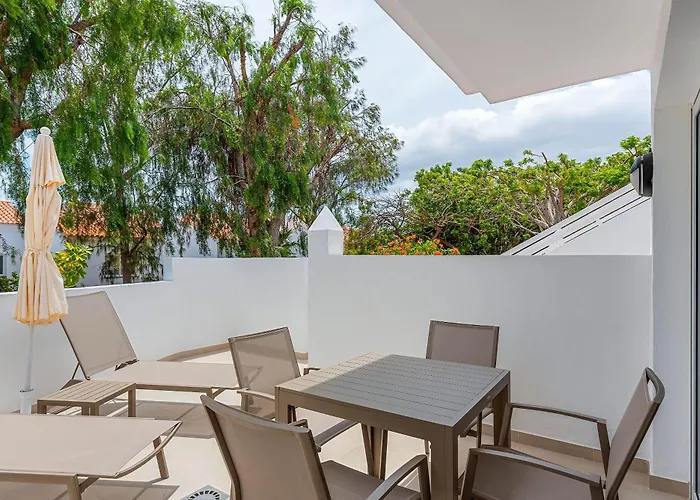 Wyndham Residences Golf Del Sur