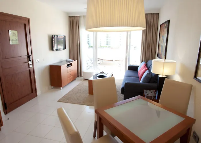 Wyndham Residences Golf Del Sur